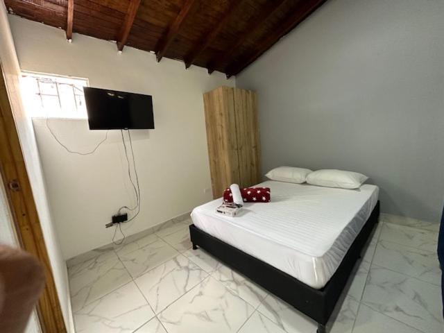 Apartahotel Malaga เมเดยิน ภายนอก รูปภาพ